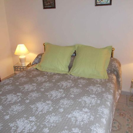 La Bourgade Bed & Breakfast Estréelles Room photo